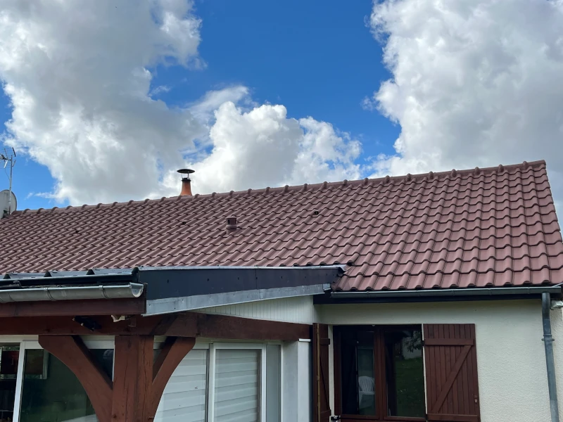 pose de gouttières et éléments de zinguerie Avon